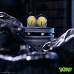 SUPER7 The Weirdest Wave 1 Figures - Blööd, Trashquatch & Gor-ior 19 SUPER7 The Weirdest Wave 1 Figures - Blööd, Trashquatch & Gor-ior -Cheap SUPER7 Store RE TheWeirdest W1 Trashquatch Hiding Hero 2048 comp